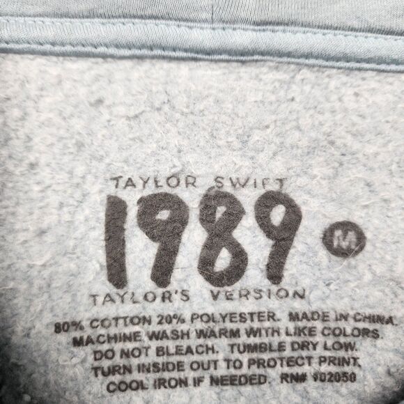 Taylor Swift 1989 Taylors Version Hoodie Sweatshirt Size Medium Blue - Picture 3 of 7